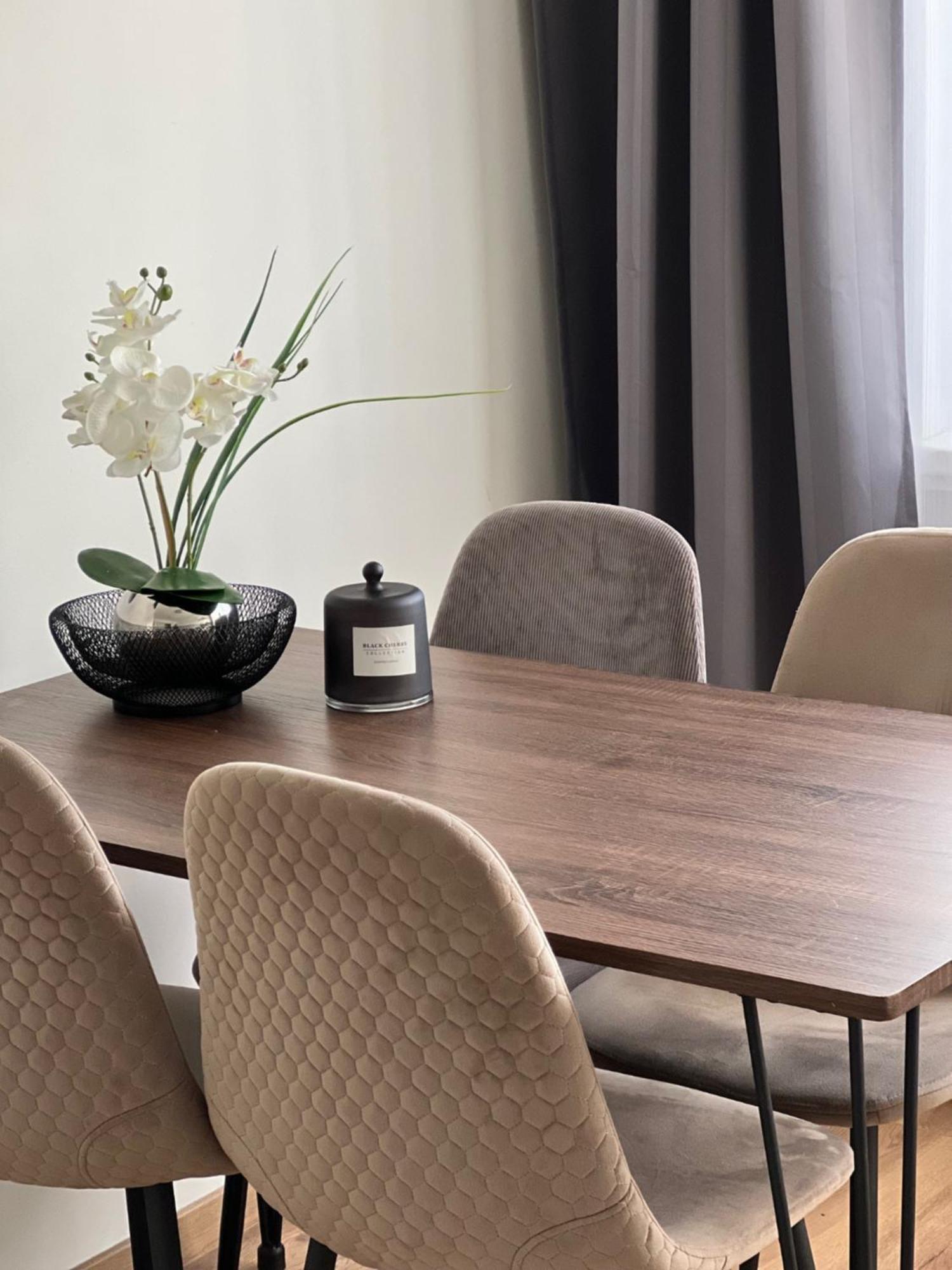Modernes, Mediales Apartment, Naehe Der Neuen Leipziger Messe, Bis Vier Personen エクステリア 写真